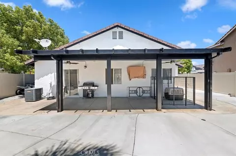 Exterior - 1327 Carriage Ln, Perris, CA 92571 photo 8 of 9