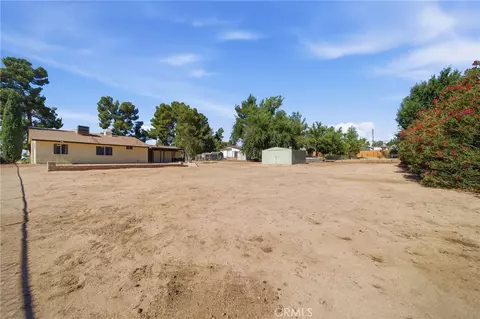 Exterior - 18024 Alder St, Hesperia, CA 92345 photo 10 of 10