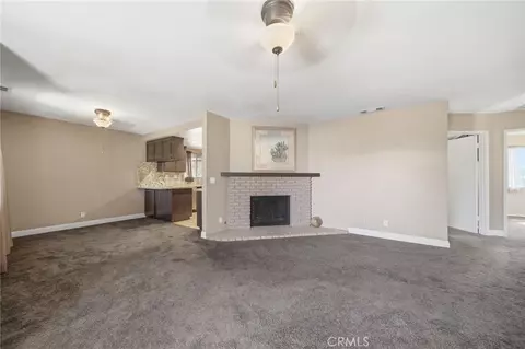 Living - 18024 Alder St, Hesperia, CA 92345 photo 2 of 4