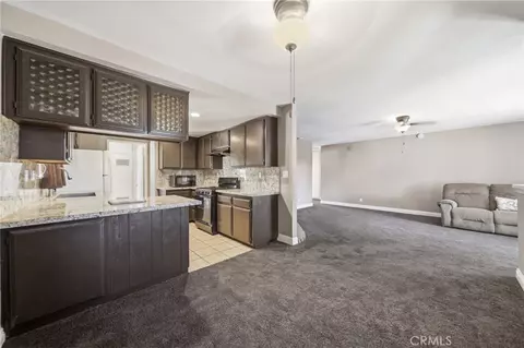 Living - 18024 Alder St, Hesperia, CA 92345 photo 3 of 4