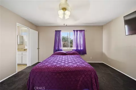Bedroom - 18024 Alder St, Hesperia, CA 92345 photo 1 of 6