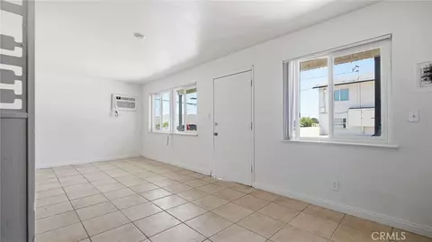 Living - 511 E Fredricks, Barstow, CA 92311 photo 1 of 6