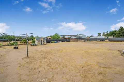 18025 Juniper St, Hesperia, CA 92345 photo 23