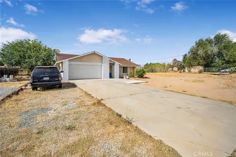 18025 Juniper St, Hesperia, CA 92345 photo 2
