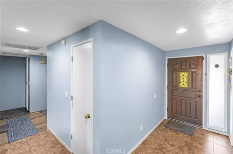 18025 Juniper St, Hesperia, CA 92345 photo 3