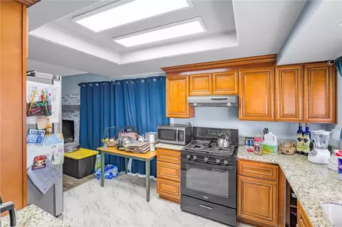 18025 Juniper St, Hesperia, CA 92345 photo 14