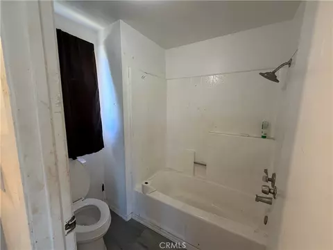 7556 Villa Ave, Highland, CA 92346 photo 23