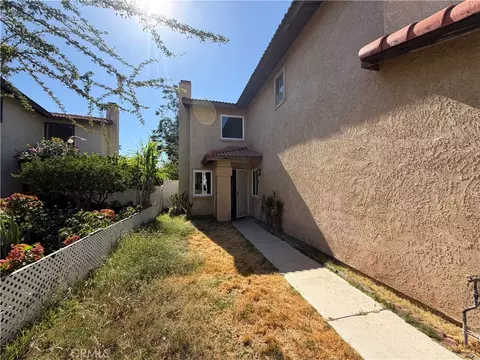 7556 Villa Ave, Highland, CA 92346 photo 3