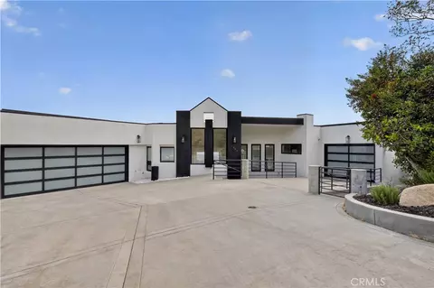 1562 Glen Oaks, Pasadena, CA 91105