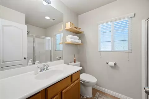 Bath - 10062 Deville, Moreno Valley, CA 92557 photo 1 of 4