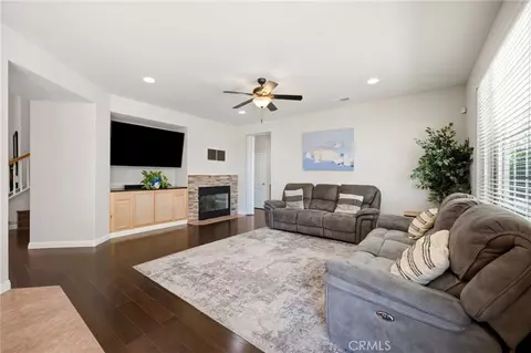 Living - 10062 Deville, Moreno Valley, CA 92557 photo 7 of 7