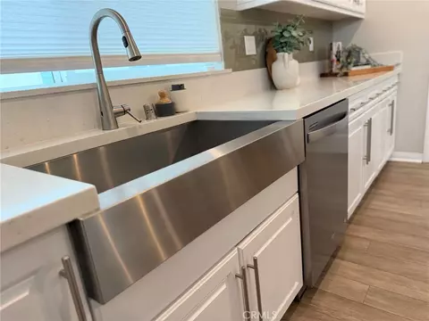 Kitchen - 14039 Ruby #1, Gardena, CA 90247 photo 5 of 10