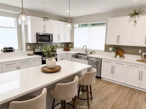 Kitchen - 14039 Ruby #1, Gardena, CA 90247 photo 1 of 10