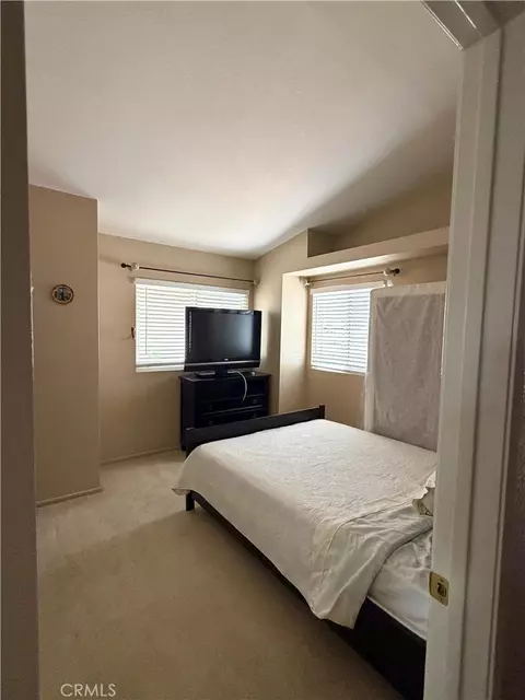 Bedroom - 571 Orca, Perris, CA 92571 photo 4 of 5