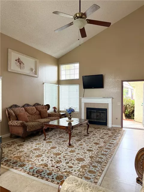 Living - 571 Orca, Perris, CA 92571 photo 2 of 3