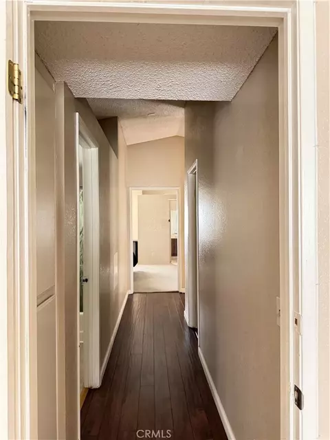 Entry Way - 571 Orca, Perris, CA 92571 photo 2 of 2
