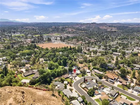 View/Area - 2906 Berkeley, Riverside, CA 92506 photo 4 of 4