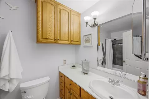Bath - 177 Genoa, Upland, CA 91786 photo 1 of 2