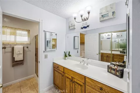 Bath - 177 Genoa, Upland, CA 91786 photo 2 of 2