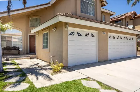 Exterior - 7482 Cambridge Ct, Fontana, CA 92336 photo 5 of 11
