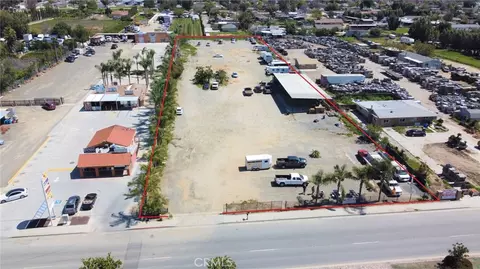 5684 Etiwanda Ave, Jurupa Valley, CA 91752