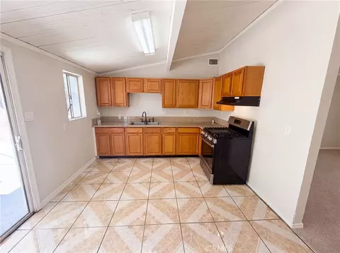 Kitchen - 415 E Indian School, Banning, CA 92220 photo 1 of 2