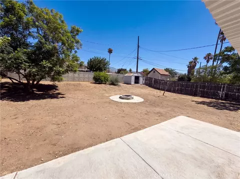 Exterior - 415 E Indian School, Banning, CA 92220 photo 5 of 6