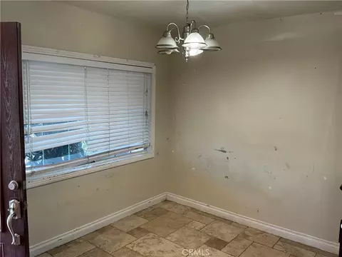 21827 Nicolle, Carson, CA 90745 photo 4