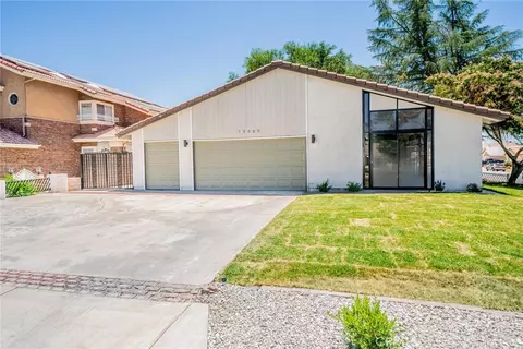 13665 Driftwood, Victorville, CA 92395