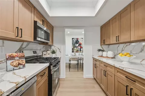 7666 E Paseo Laredo, Anaheim, CA 92808
