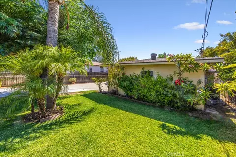 Exterior - 7186 Olive St, Highland, CA 92346 photo 4 of 7