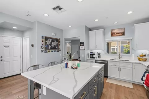 Kitchen - 4939 Plumtree Ct, Riverside, CA 92504 photo 2 of 2