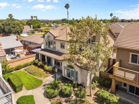 View/Area - 4939 Plumtree Ct, Riverside, CA 92504 photo 1 of 5