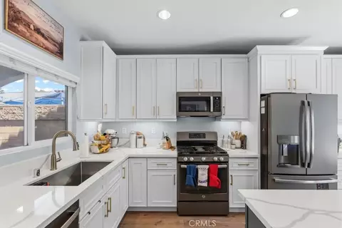 Kitchen - 4939 Plumtree Ct, Riverside, CA 92504 photo 1 of 2