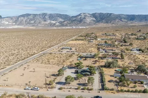 View/Area - 32865 Topaz, Lucerne Valley, CA 92356 photo 11 of 11