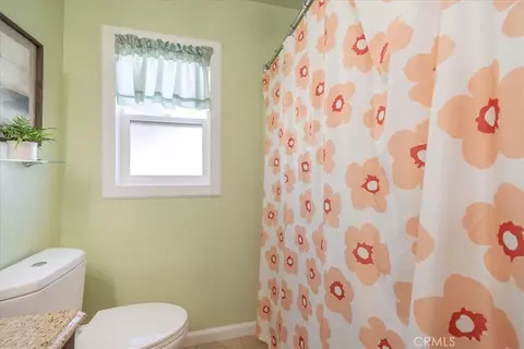 Bath - 32865 Topaz, Lucerne Valley, CA 92356 photo 5 of 5