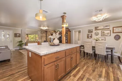 Kitchen - 32865 Topaz, Lucerne Valley, CA 92356 photo 5 of 5