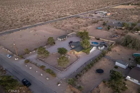 View/Area - 32865 Topaz, Lucerne Valley, CA 92356 photo 1 of 11