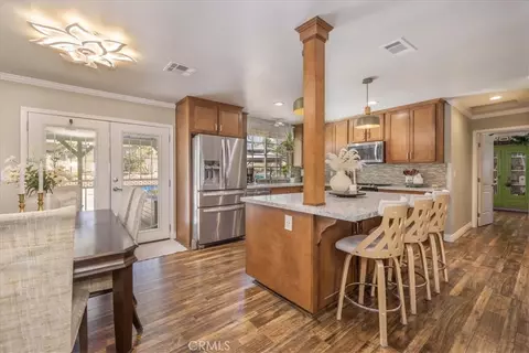 Kitchen - 32865 Topaz, Lucerne Valley, CA 92356 photo 2 of 5