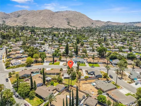 View/Area - 2973 Flanders, Riverside, CA 92507 photo 1 of 5