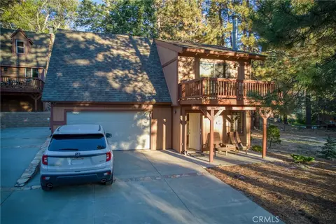 771 Tulip Dr, Green Valley Lake, CA 92341