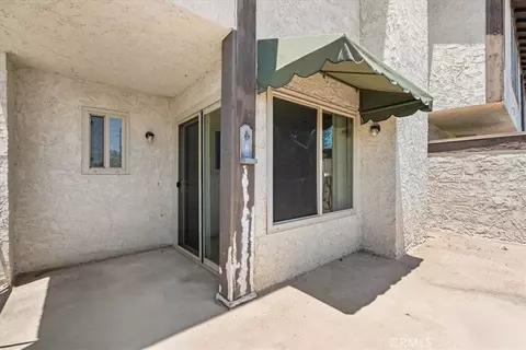 4727 Knickerbocker, Riverside, CA 92501 photo 11
