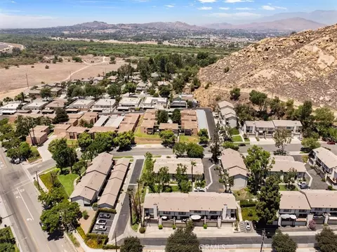 4727 Knickerbocker, Riverside, CA 92501 photo 32
