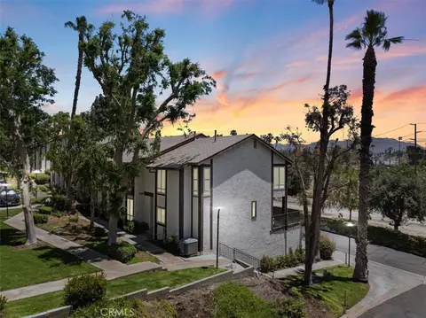 4727 Knickerbocker, Riverside, CA 92501 photo 1