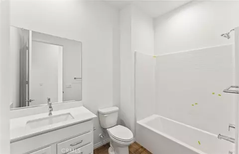 Bath - 39946 Everglades Dr, Indio, CA 92203 photo 4 of 4