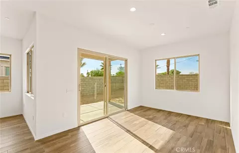 Living - 39946 Everglades Dr, Indio, CA 92203 photo 5 of 7