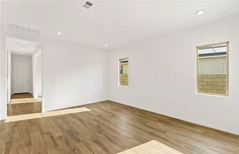 Living - 39946 Everglades Dr, Indio, CA 92203 photo 3 of 7