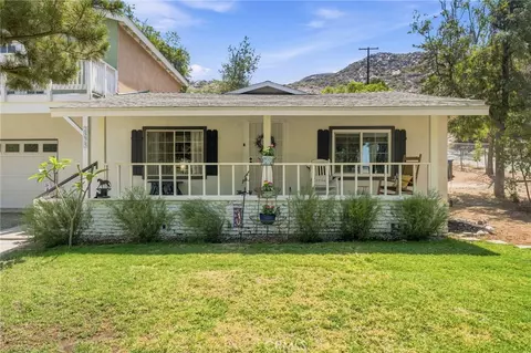 2575 Hillside Ave, Norco, CA 92860 photo 4
