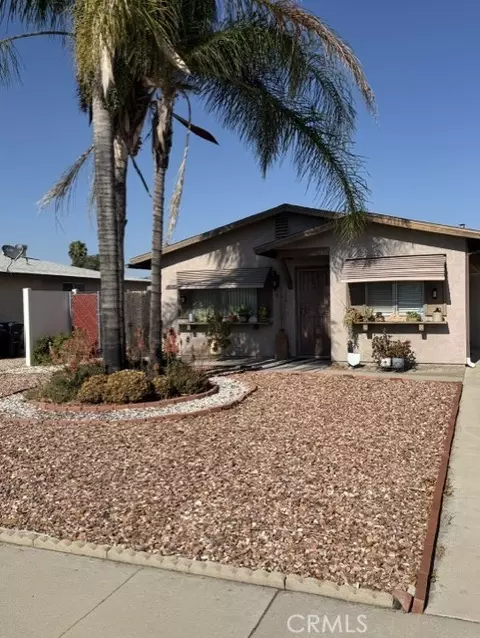 596 San Pasquel St, Hemet, CA 92545