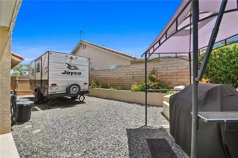 Exterior - 770 Sugar Maple Ln, Corona, CA 92881 photo 10 of 12